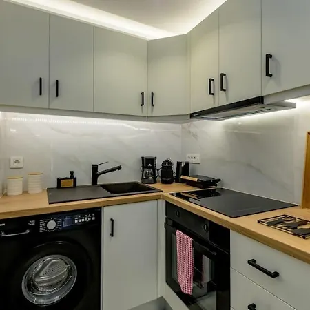 2 Brother's I Town I Sea View I 100m Port Lägenhet *